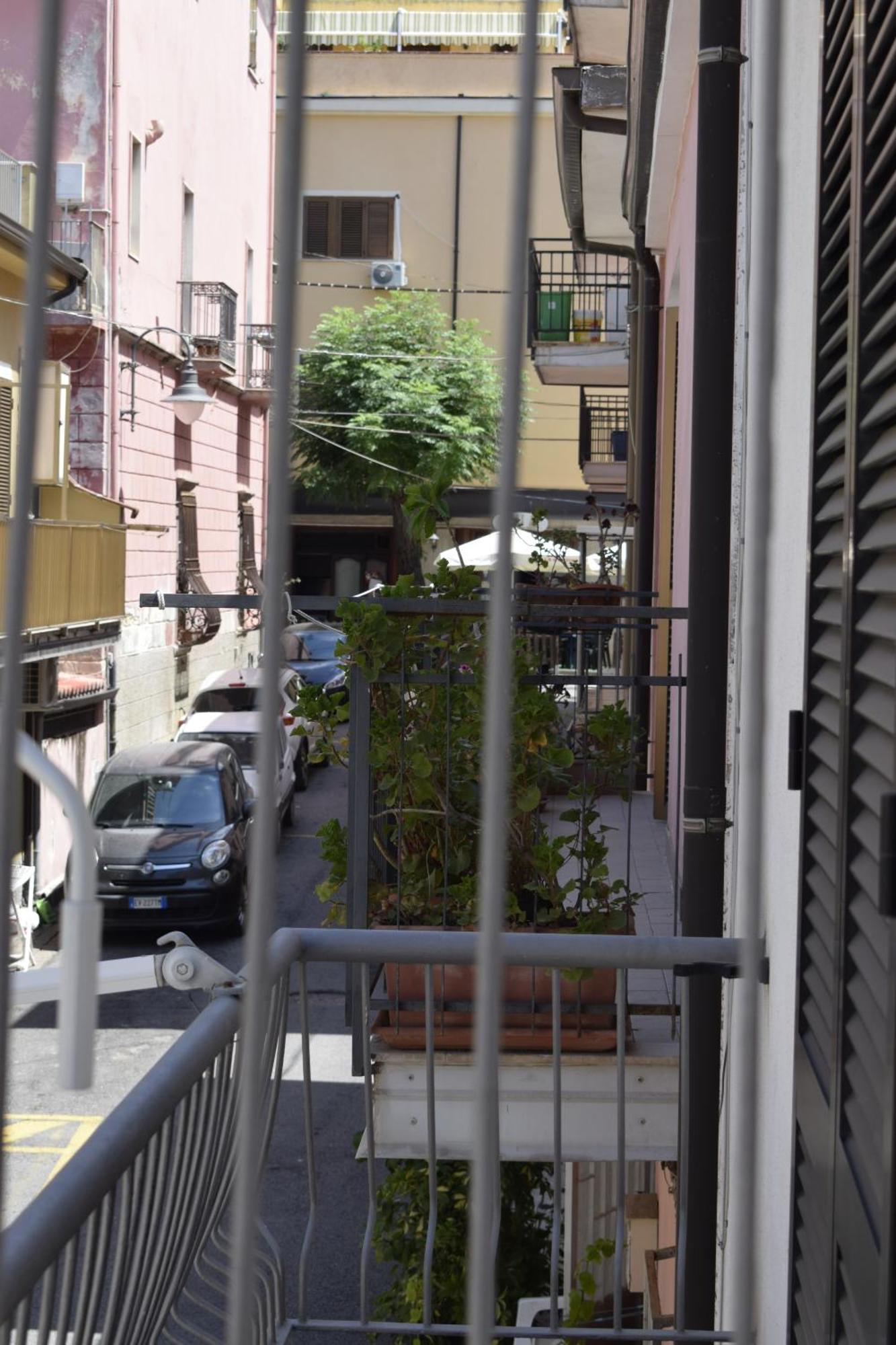 Отель Il Borgo Civ.15 Паола Экстерьер фото
